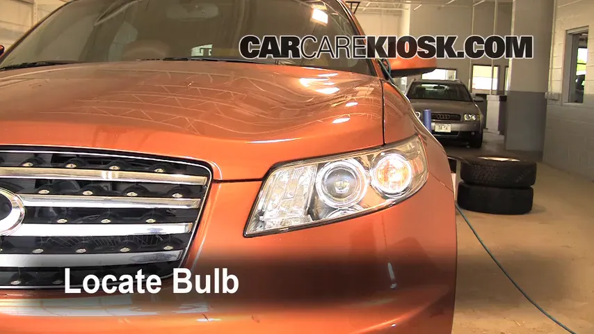 2004 Infiniti FX45 4.5L V8 Lights
